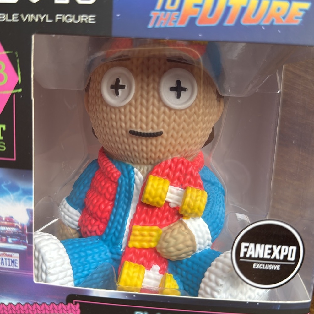 Marty McFly Limited Edition Collectible Vinyl Figure Knit Series - Picture 8 of 10